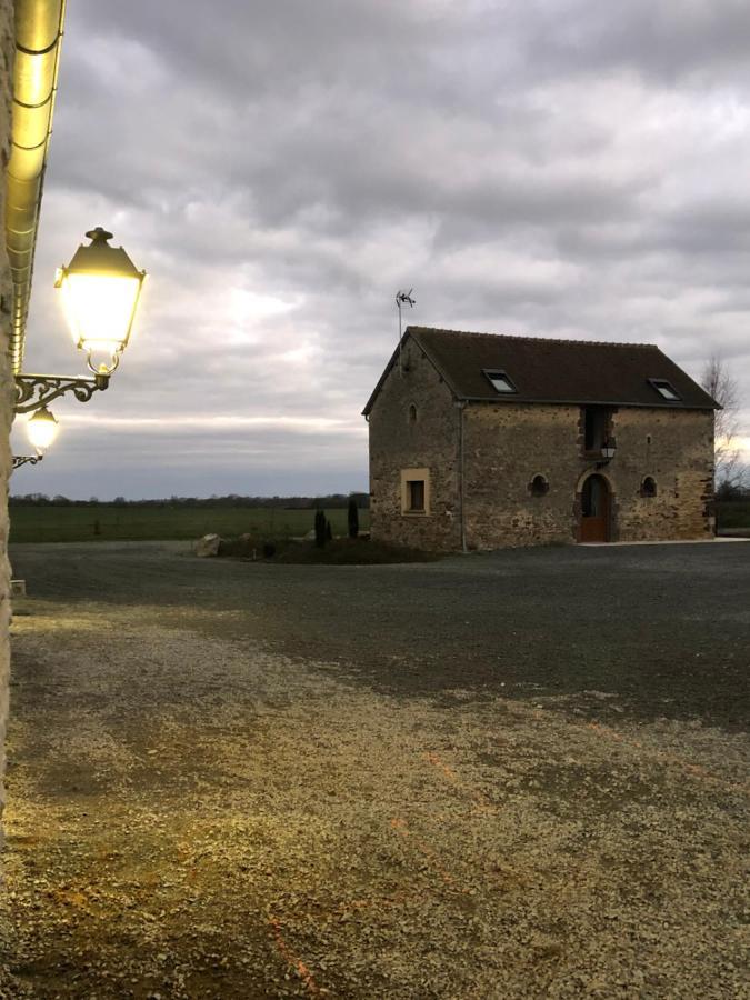 Maison De Vacances Avec Piscine Interieure - Le Grand Champagne Villa Saint-Victeur Exterior photo