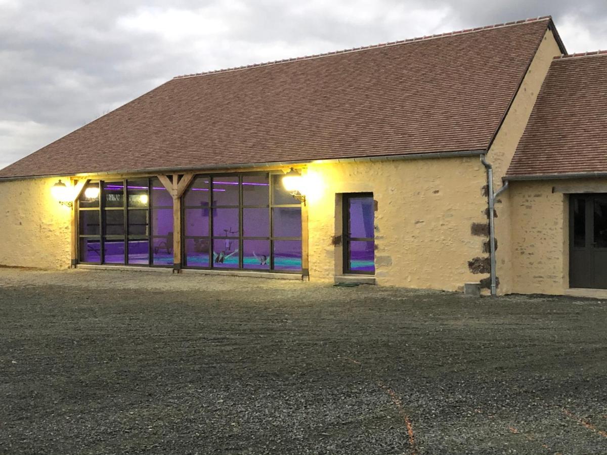 Maison De Vacances Avec Piscine Interieure - Le Grand Champagne Villa Saint-Victeur Exterior photo